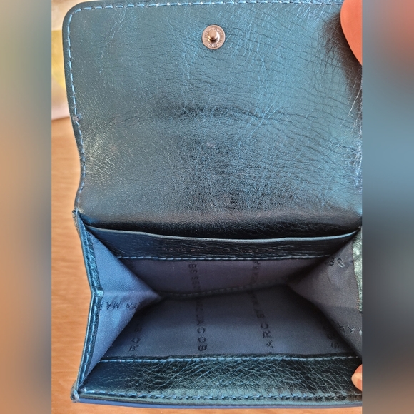Marc by Marc Jacobs Blue Teal Leather Wallet - Picture 4 of 8